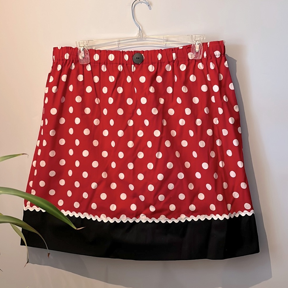 One size fits most Minnie Mouse skirt